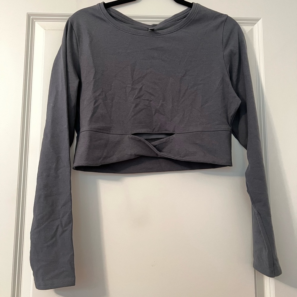 Victoria’s Secret Sport Gray Long Sleeve Crop Top